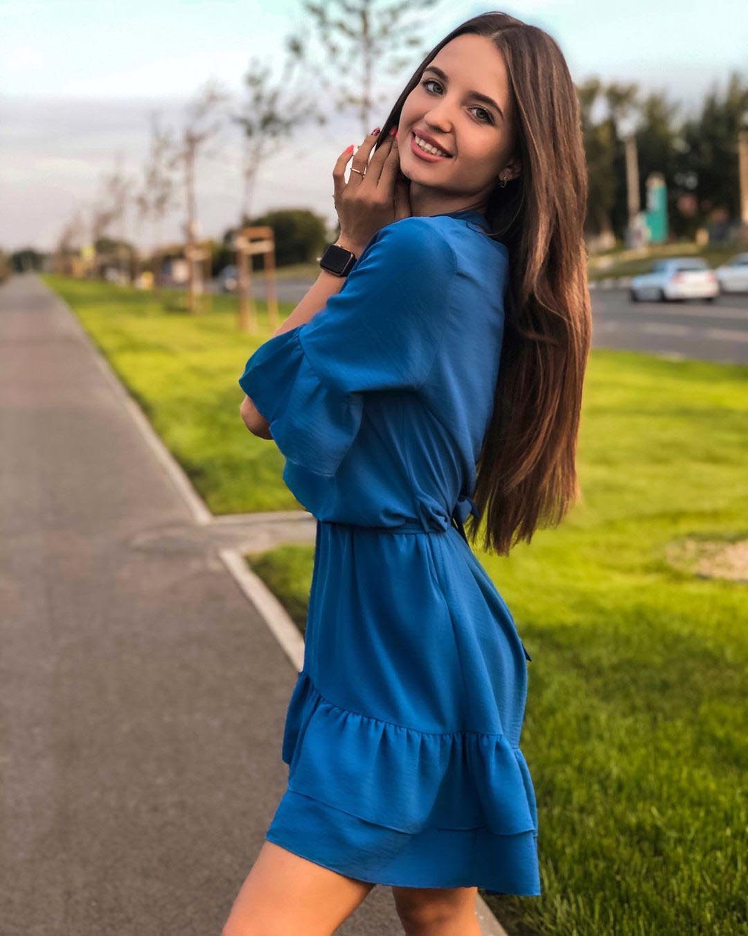 Ангелина Копытова