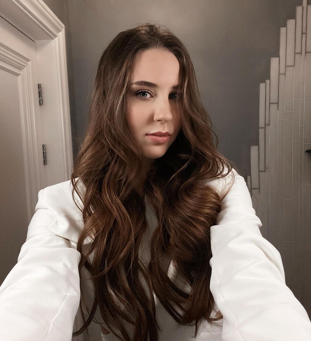 Анна Соколова